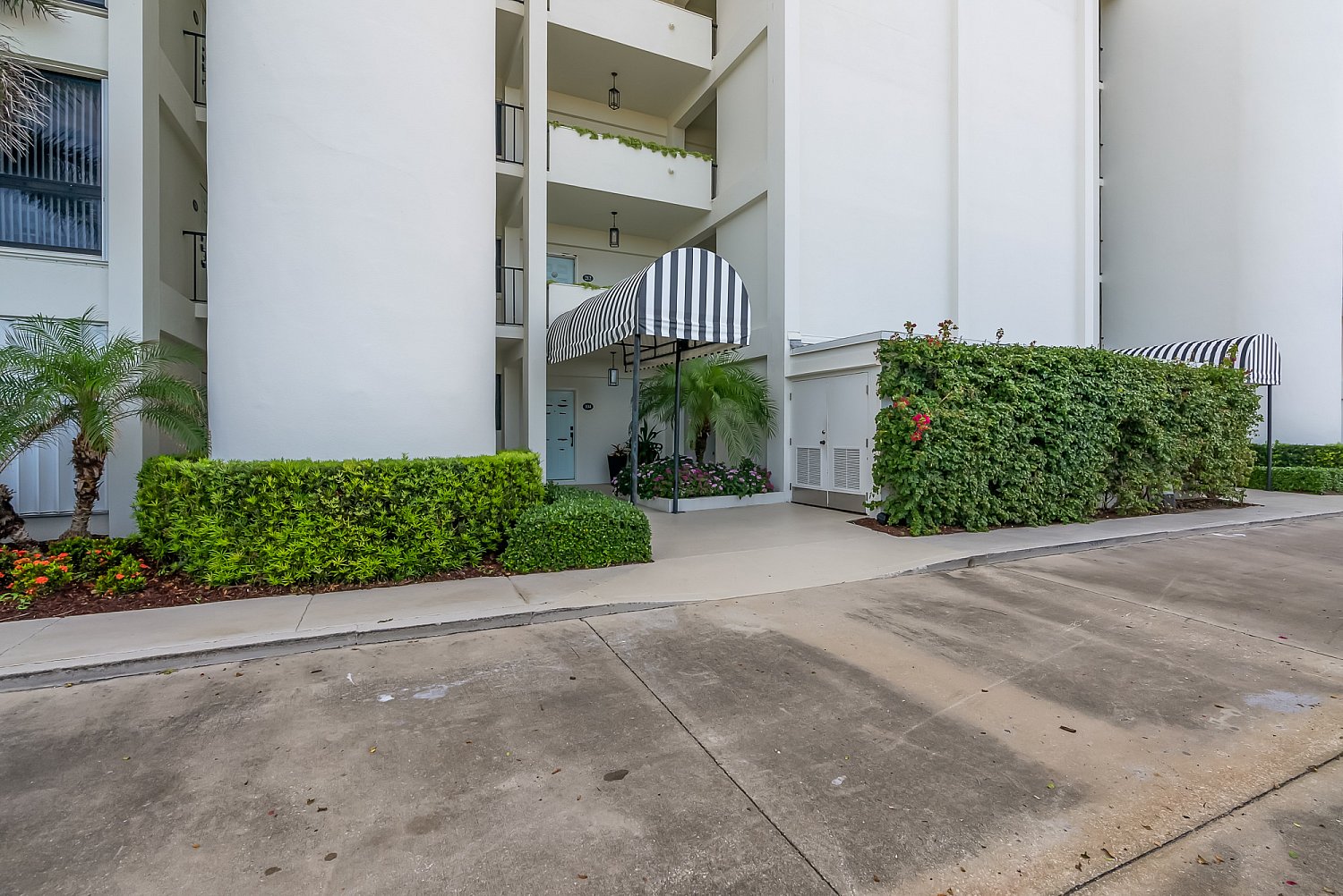 5000 Highway A1A Apt 210, Vero Beach, FL 32963 