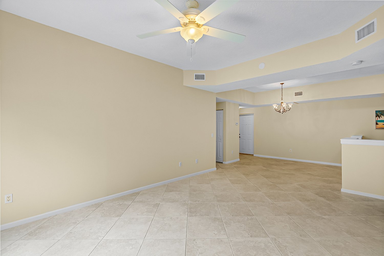 572 7th Sq Apt 103, Vero Beach, FL 32962 